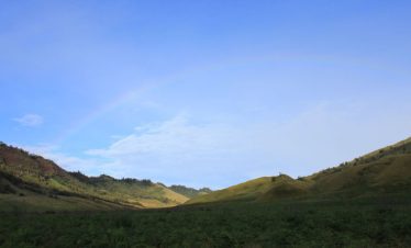 Savana Bromo - Bukit Teletubbies