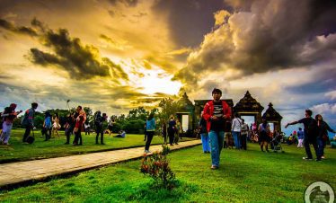 Waiting for sunset in Ratu Boko site
