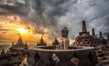 Borobudur sunrise tour Magelang