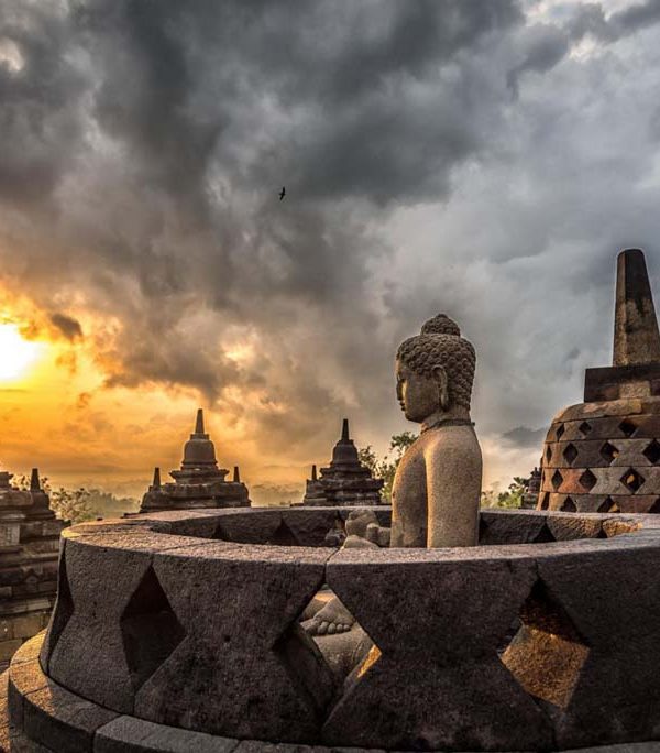 Borobudur sunrise tour Magelang