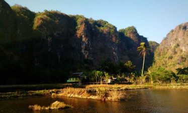 Pemandangan sekitar Ramang-Ramang