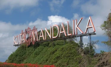 mandalika kuta lombok